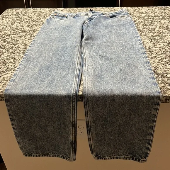 Levi's Light Blue Women's Jeans - Picture 4 of 5